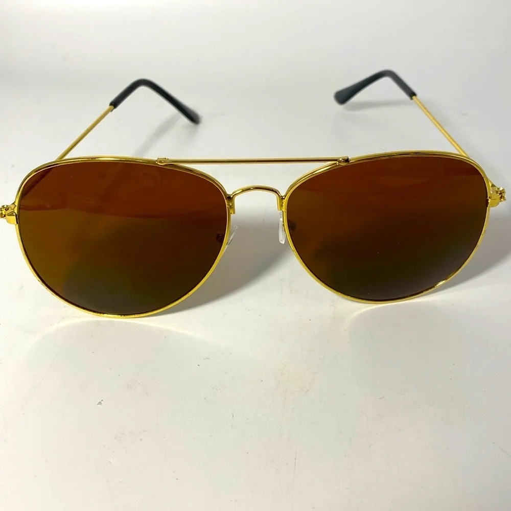 Aviator Unisex Sunglasses Brown Lens Gold Frame NWT